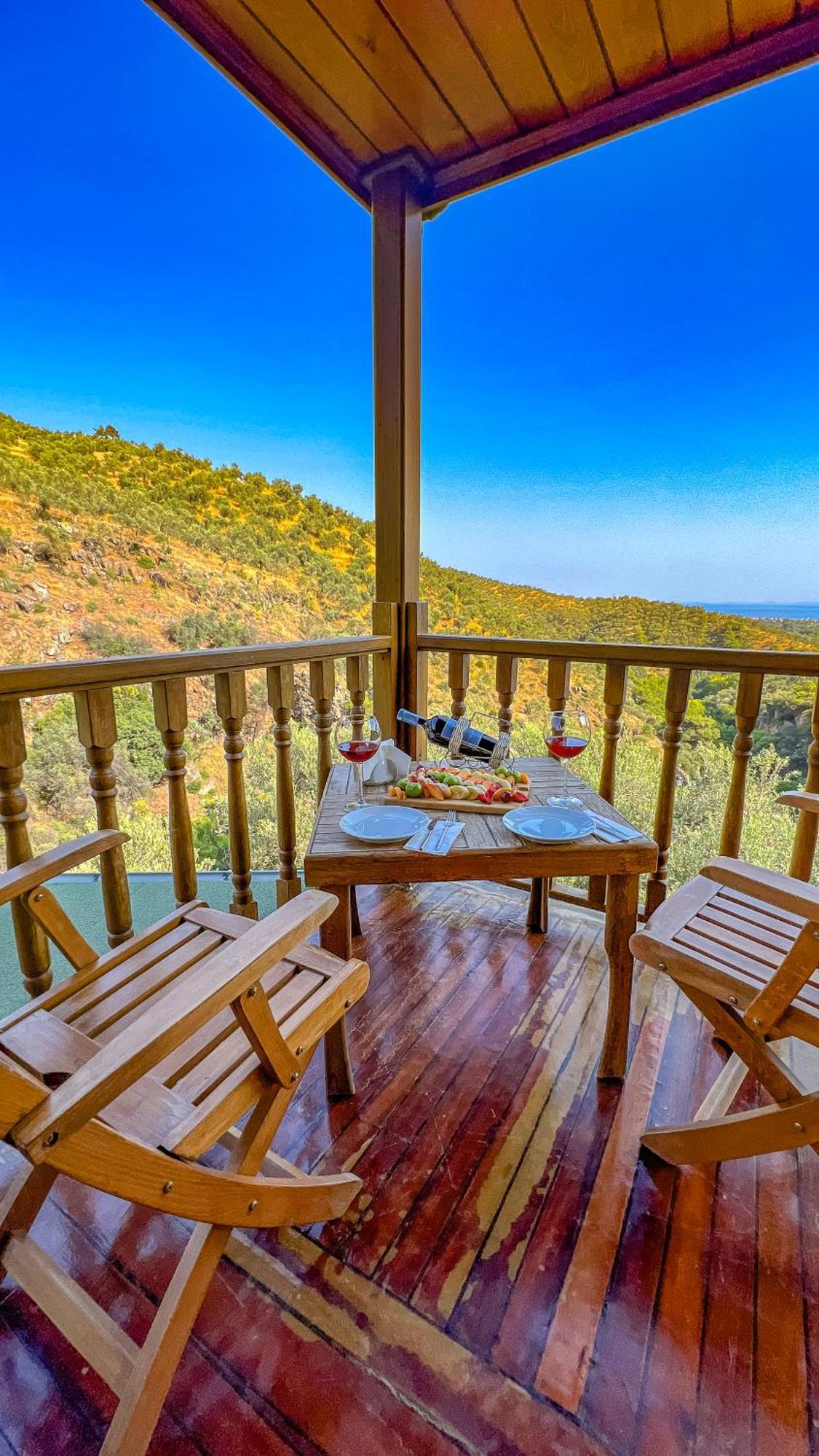 Kazdagi Atila Bey Konagi Hotel Ayvacik Exterior photo